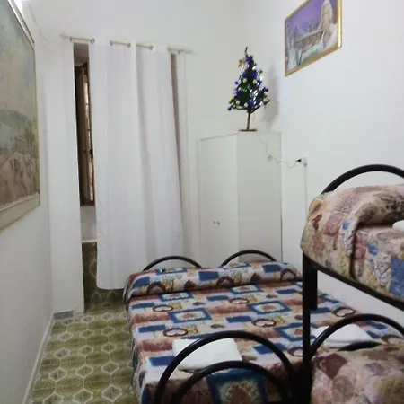 Bed & Breakfast Sleep & Go Airport *